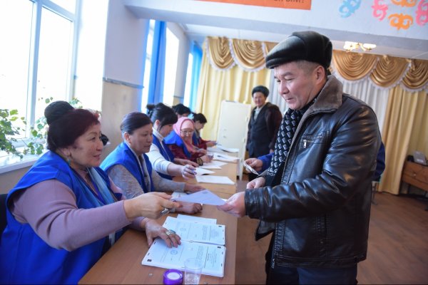 По последним данным, на выборах в местные и городские кенеши проголосовали 44,08% избирателей