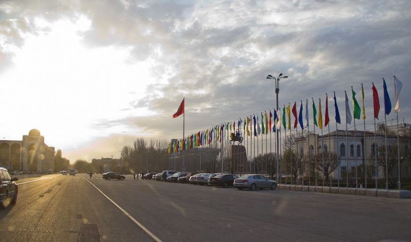 Депутаты поддержали переименование проспекта Чуй в Бишкеке