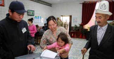 В Бишкеке эксперты обсуждают совершенствование избирательной системы КР
