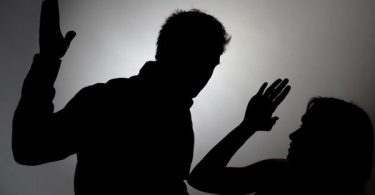 В Кыргызстане предлагают ужесточить наказание за семейное насилие