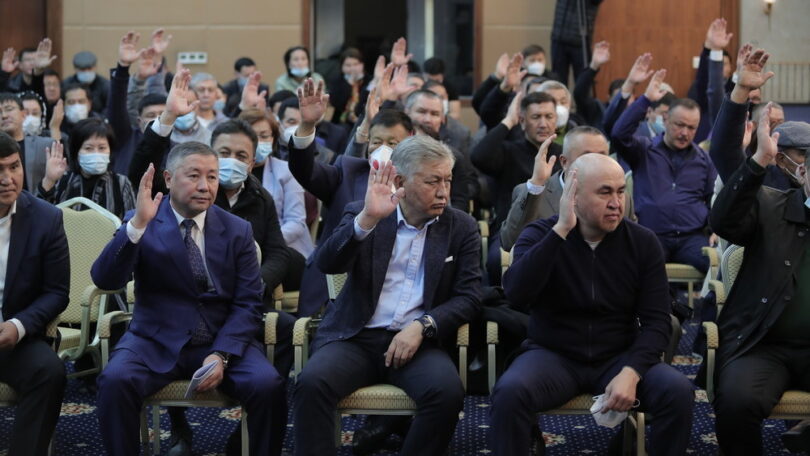 (Русский) Профильный комитет парламента одобрил законопроект об отмене выборов