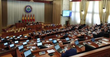 ЦИК принял подписные листы 20 кандидатов в президенты