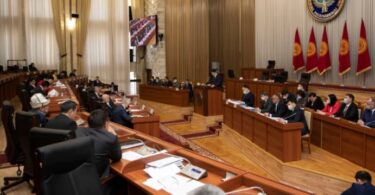 В Кыргызстане вновь появится институт государственного секретаря