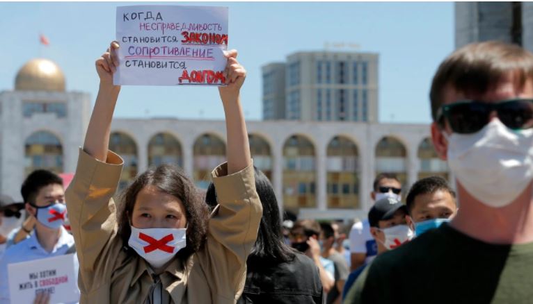 В Кыргызстане будет разработана новая редакция законопроекта «О манипулировании информацией»
