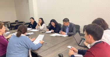 Сегодня в офисе ОФ «Гражданская платформа» прошла встреча с Программным офисом ОБСЕ в Бишкеке, сотрудниками Центра гражданского образования при ЦИК КР и тренерами-экспертами.